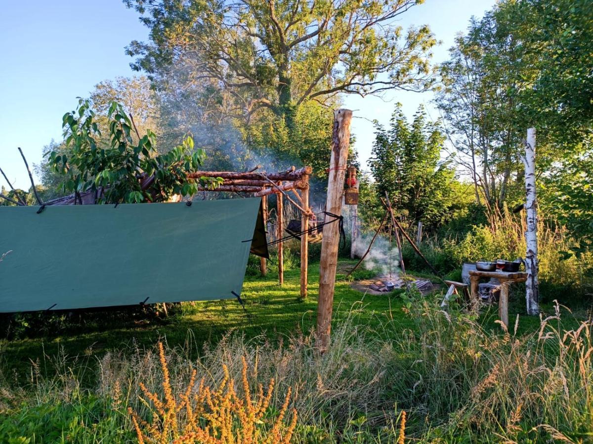 Hotel Au Pied Du Trieu, The Shelter à Labroye Extérieur photo